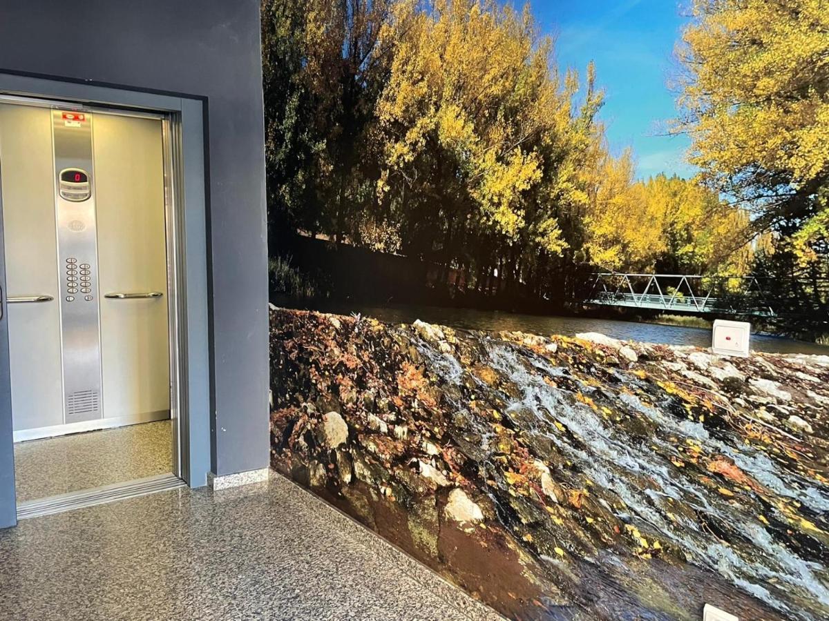Apartamento Pinares Apartment Soria Bagian luar foto